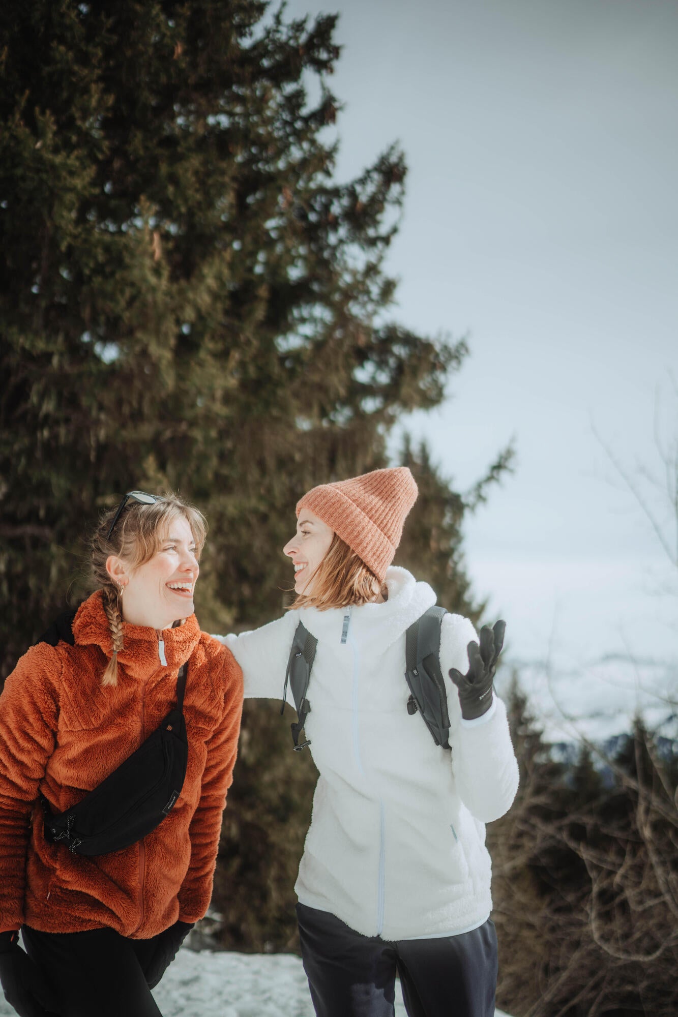 Quechua Women's SH500 U-Warm Fleece Jacket - Image 6
