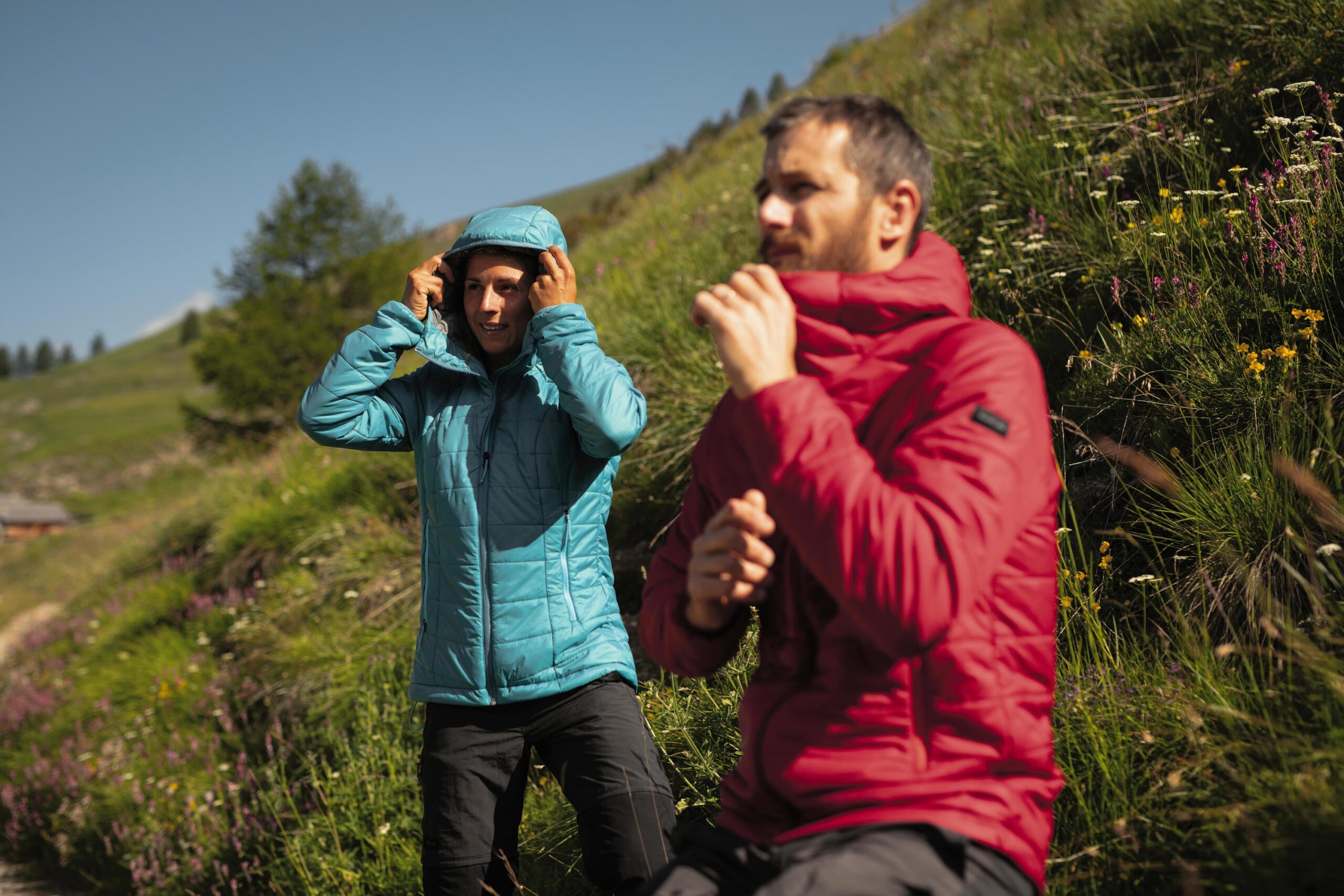 Forclaz Women's MT100 Hooded Synthetic Jacket - Image 18