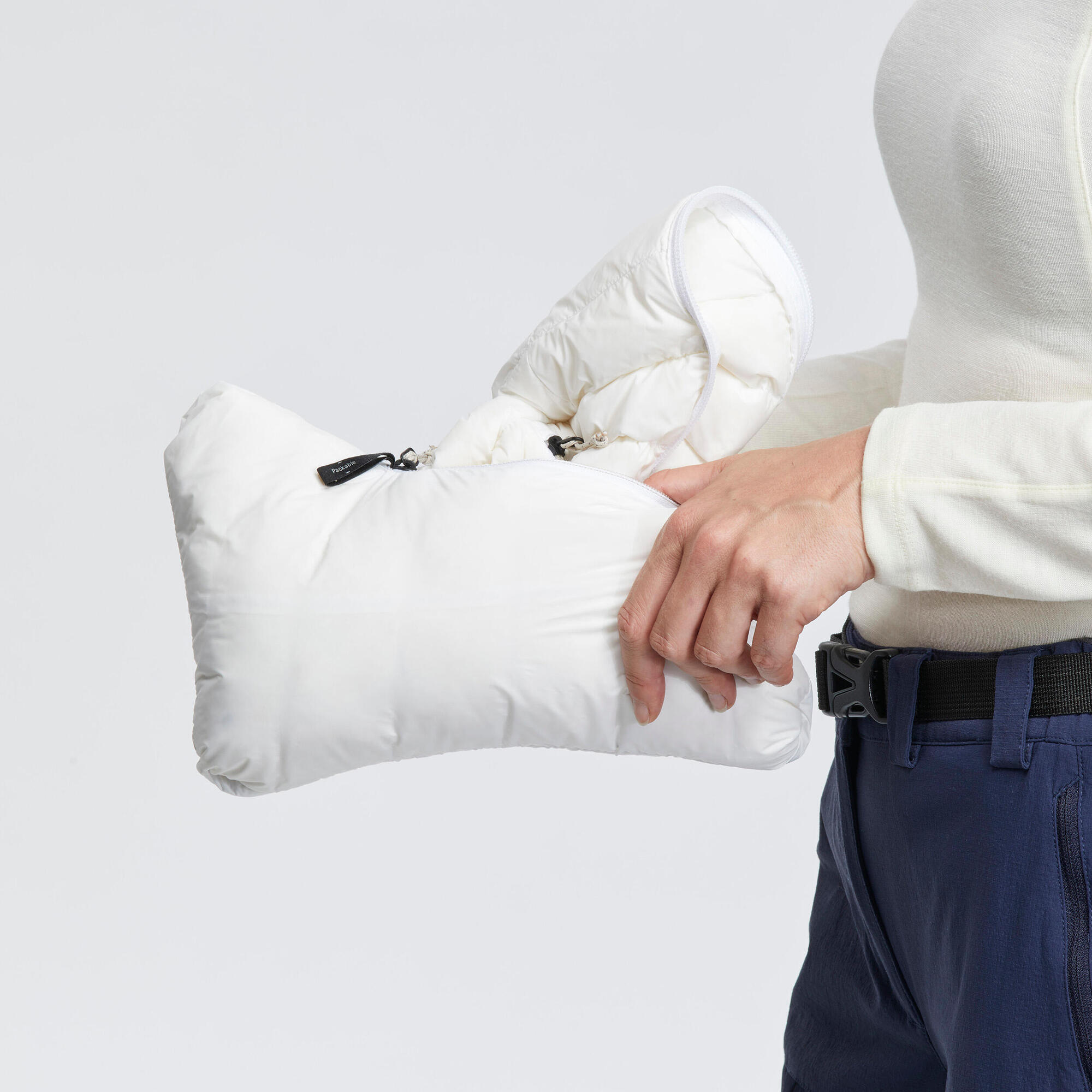 Forclaz Women's MT100 Down Puffer Vest - Image 9